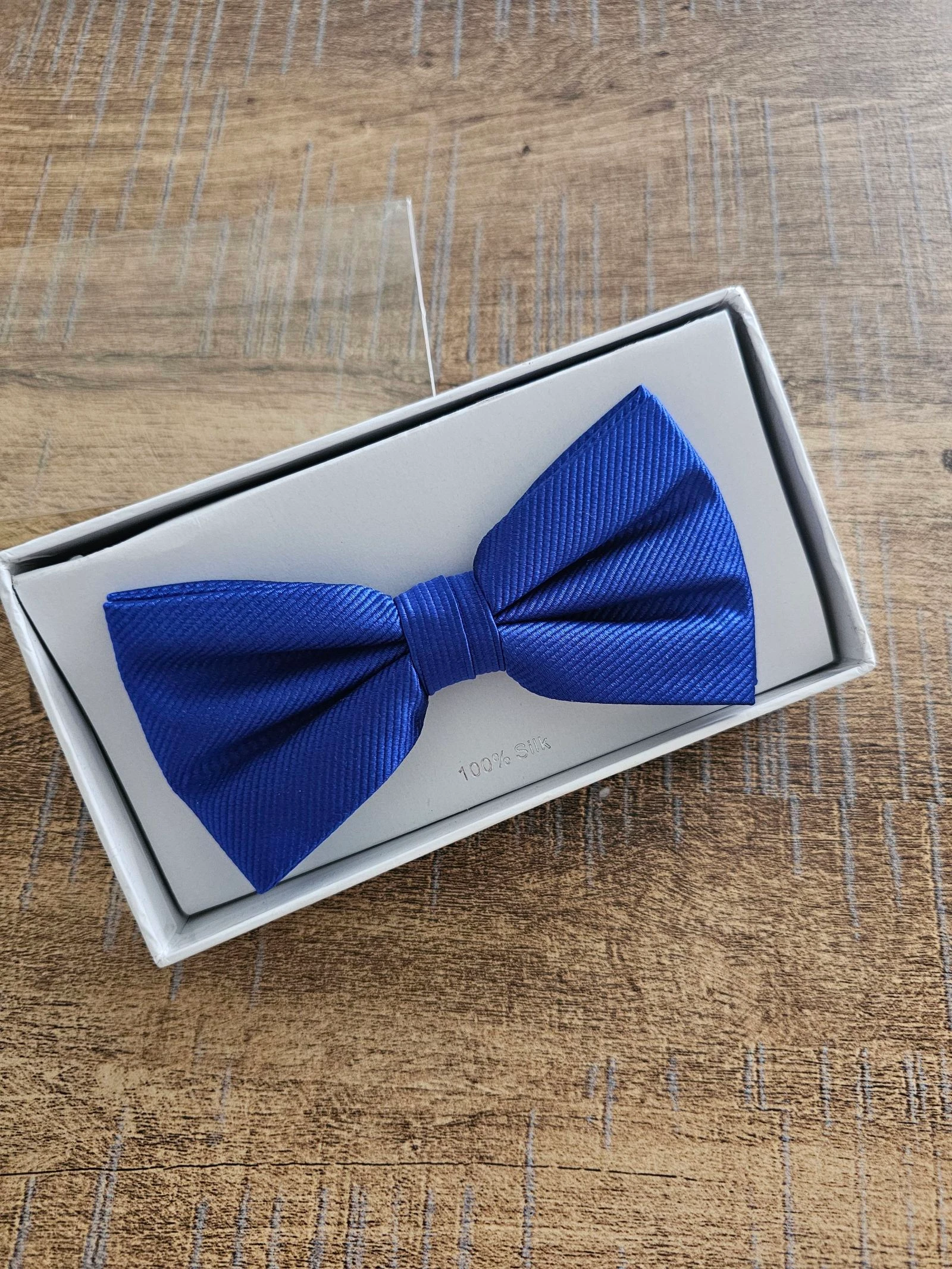 Nœud papillon en 100% soie H&M neuf 